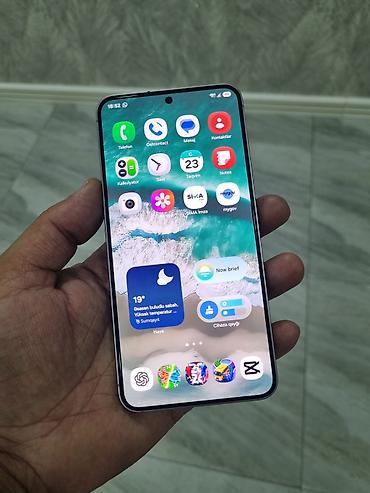 7 plus kahve: Samsung Galaxy S25, 128 GB, rəng - Gümüşü, İki sim kartlı — 1