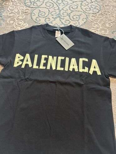 Футболки: Мужская футболка, M (EU 38), Balenciaga, Новый, цвет - Черный, Платная доставка, Самовывоз