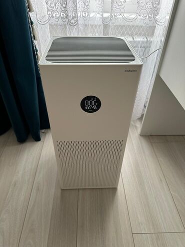 Другая бытовая техника: Освежитель воздуха Xiaomi purifier. Состояние нового, приобретался в