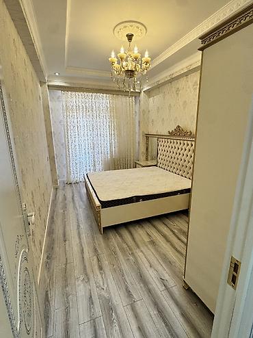 Otaq yoldaşı axtarılır. - 3 otaqlı, zövqlü təmirli mənzildə ayrıca