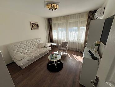 Prodaja stanova: Trosoban stan u Zrenjaninu, naselje Bagljaš Stan je na 8/10 spratu — 8