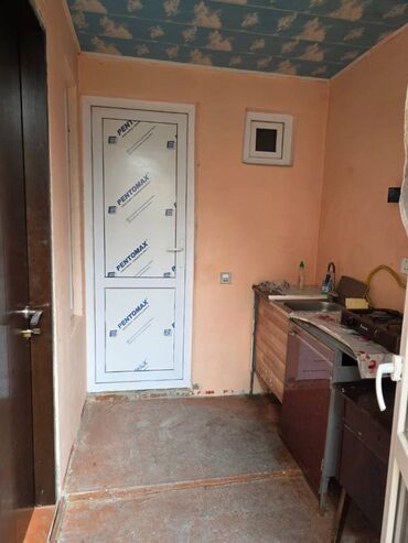 Uzunmüddətli kirayə evlər: 50 kv. m, 2 otaqlı — 10