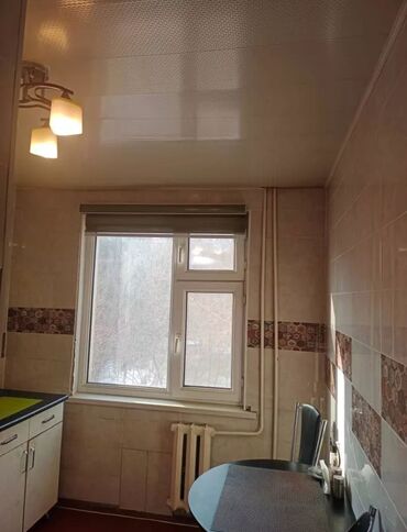 квартиры в бишкеке на продажу: 2 комнаты, 43 м², 104 серия, 2 этаж, Старый ремонт