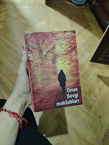 Художественная литература: Hər biri yenidir,endirimlə di hər biri 5-6azn di — 2
