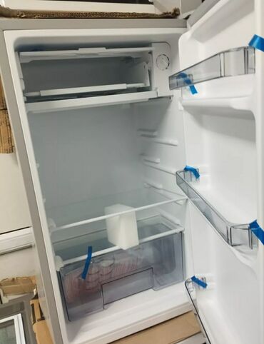 холодильник стол: Муздаткыч Avest, Жаңы, Бир камералуу, De frost (тамчы), 50 * 75 * 48