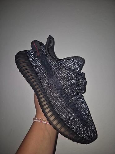 messi: Yezzy lepo odradjene
Urezan boost u djonu
36-48
4000 din
SS🖤 — 1