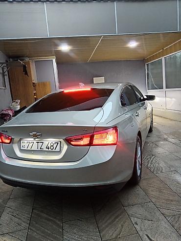 spark chevrolet: Chevrolet Malibu LT – sedan Xarici görünüş: - Rəng: şampan/metalik — 8