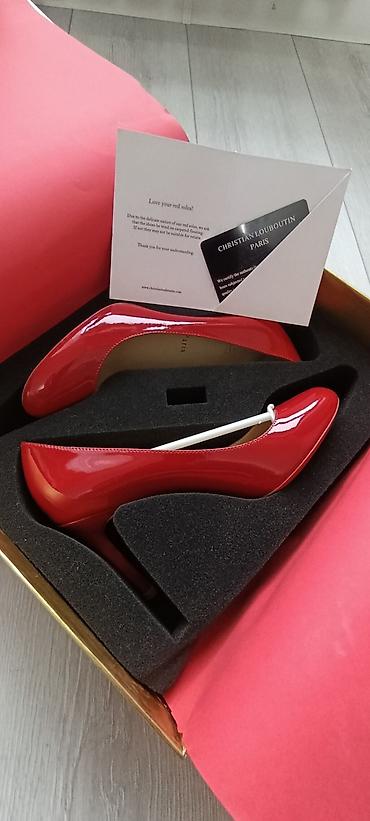 хай хилс: Босоножки ZARA и лодочки Christian Louboutin — два пары обуви. 1) — 4