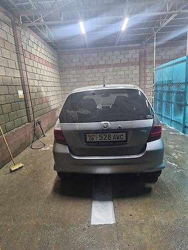 авто рага: Honda Fit: 2005 г., 1.3 л, Автомат, Бензин, Хетчбек — 3