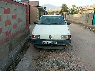 Volkswagen: Volkswagen Passat: 1993 г., 1.8 л, Механика, Бензин, Седан — 8