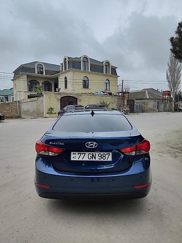 2015 elantra: Hyundai Elantra: 1.8 l | 2015 il Sedan — 8
