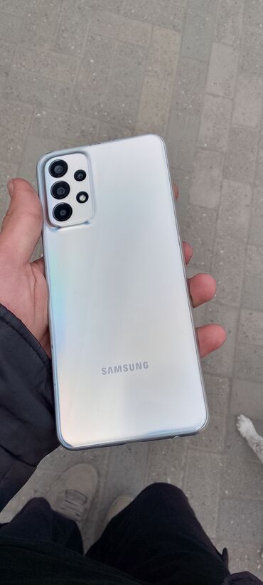 smartfony bu samsung: Samsung Galaxy A23 5G, Б/у, 128 ГБ, цвет - Серебристый, 2 SIM