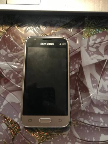 samsung edge 8: Samsung Galaxy J1 Mini, 8 GB, rəng - Qızılı
