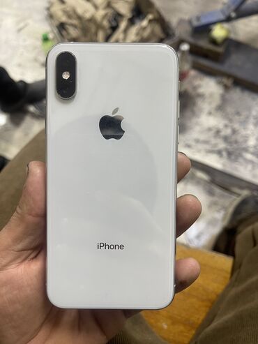 продаю телефон бу: IPhone Xs, Колдонулган, 64 ГБ, Ак, 75 %