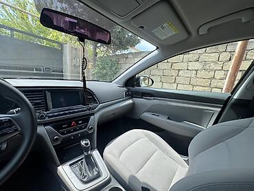 Hyundai: Hyundai Elantra: 2 l | 2018 il Sedan — 3