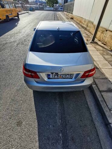 Mercedes-Benz: Mercedes-Benz E 250: 1.8 l. | Λιμουζίνα — 8
