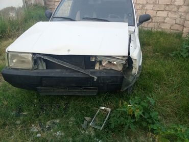 İnformatika: Tofaş Şahin 2002 ci ildi şəkildə göründüyü kimi solda vurugu var maşın