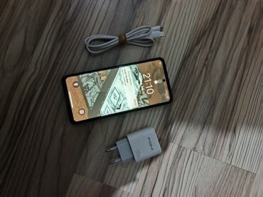 soyuducu islenmis satilir: Samsung X300, 128 GB, rəng - Göy, Barmaq izi, İki sim kartlı, Face ID