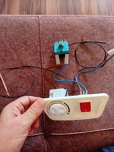 ivar termostat: Termostat su ızdırıcı ariston ücün Tərkib: - Ön panel: dövrə — 1