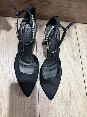 Туфли: Туфли, 37, Stradivarius, Б/у, цвет - Черный, Самовывоз, Платная доставка — 4
