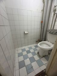 Продажа квартир: 4 комнаты, 80 м², 105 серия, 2 этаж, Старый ремонт at lalafo.kg — 4 Продажа квартир: 4 комнаты, 80 м², 105 серия, 2 этаж, Старый ремонт — 4