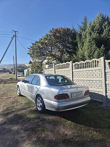 210 mers: Mercedes-Benz E-Class: 2000 г., 4.3 л, Автомат, Бензин, Седан — 1