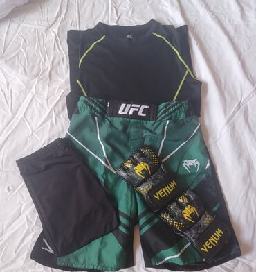 simli musiqi aləti: UFC dest
əlcəy - 25 azn
forma - 50 azn