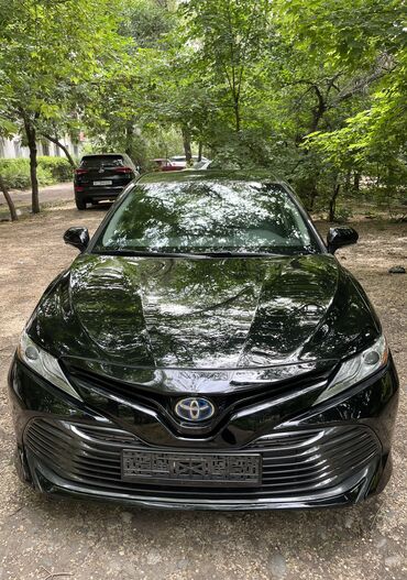 corolla runx: Toyota Camry: 2018 г., 2.5 л, Вариатор, Гибрид, Седан