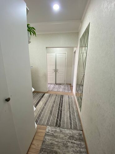 продаю квартиру в джале: 2 комнаты, 65 м², 106 серия, 1 этаж, Евроремонт