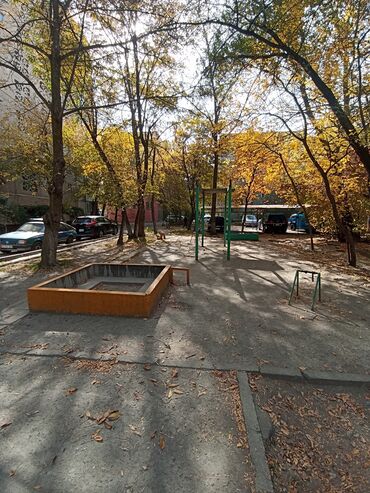 Продажа квартир: 1 комната, 39 м², 106 серия, 8 этаж, Старый ремонт at lalafo.kg — 15 Продажа квартир: 1 комната, 39 м², 106 серия, 8 этаж, Старый ремонт — 15