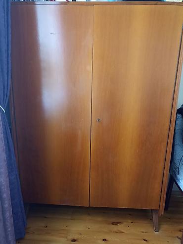 Şifonyerlər: Dolab satılır, 2 qapılı — 1