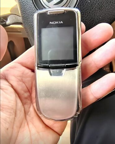 мобильные телефоны простой: Люксовый Nokia 8800. Осталось 3 штуки
бишкек