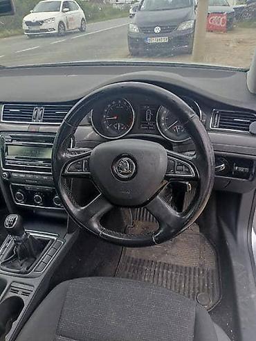 auto otpad becej: HAUBE KRILA VRATA MEHANIKA ZA ŠKODA SUPERB OD 2013. DO 2015. GOD. | — 3
