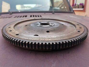 Auto delovi: Zamajac Lada 2121,21213,21214 Niva, Lada 7 Riva broj 6. Polovno, dobro — 12