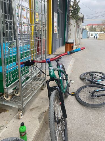 İdman velosipedləri: Şəhər və enduro tipinə uyğun yığılmış velosiped - Çərçivə: Yaşıl — 3