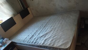 односпальные кроват: Двуспальная кровать с матрасом. - Размер спального места