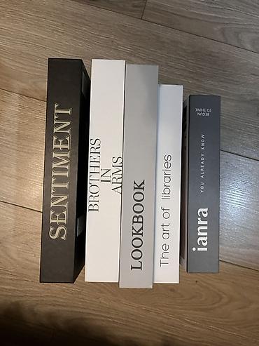 декоративные коробки: Набор декоративных книг для интерьера. 150 сом за все 5 книг В — 2