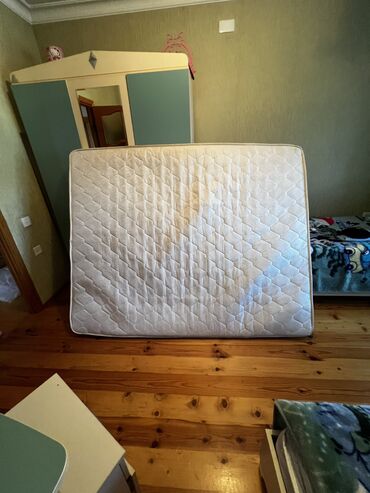viva matras: Matras satılır 60 manata Uzunluğu 220 en 160 ünvan əhmətli