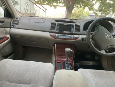 Toyota: Toyota Camry: 2005 г., 2.4 л, Автомат, Бензин, Седан — 10