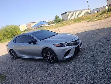 для такси авто: Toyota Camry: 2020 г., 2.5 л, Автомат, Бензин, Седан — 1