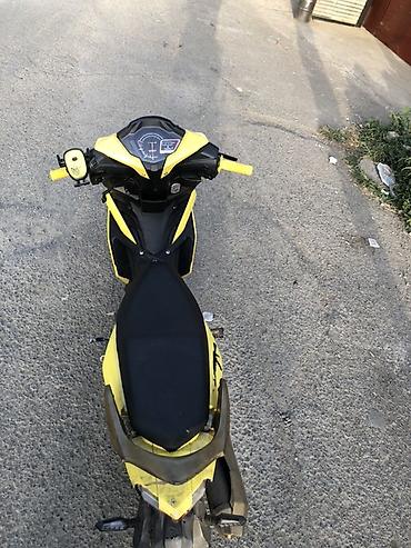yan guzgu s: - skuter-tipli motosiklet, 80 sm3, 2024 il, 37700 km — 4