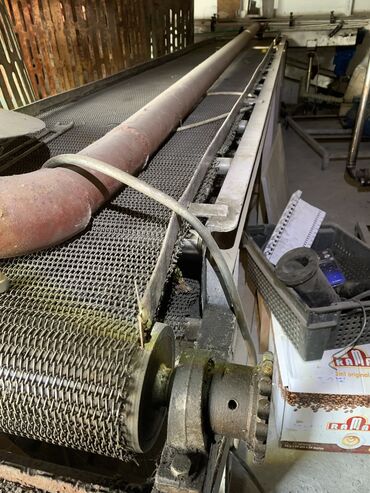 оборудование бу: Конвейер сеточный лента сеточная
Ширина 70см длина 4.9м