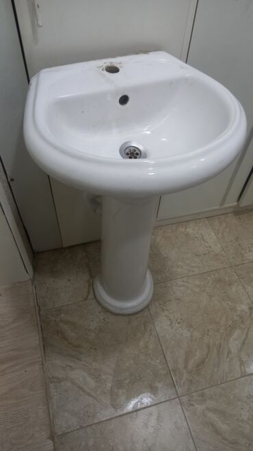 Hamam üçün aksessuarlar: İşlənmiş Çanaq, Keramika, Ünvandan götürmə