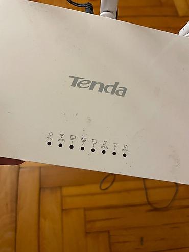 saz modem satilir: Tenda N300 modemi.yeni kimidir.hec bir problemi yoxdur.elave sual olsa — 1