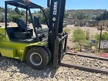 5 tonluq çən: 7 tonluq Avtokar/Forklift AYLIQ icarəyə verilir. Yalnız AYLIQ — 2