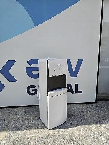 Su üçün kulerlər və dispenserlər: Dispenser Su dispenseri Booş Su dispenserləri və kulerləri Booş — 2