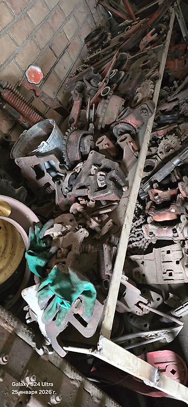 Зерноуборочные комбайны: Запчасти для зерноуборочных комбайнов и кормоуборочной техники — 12