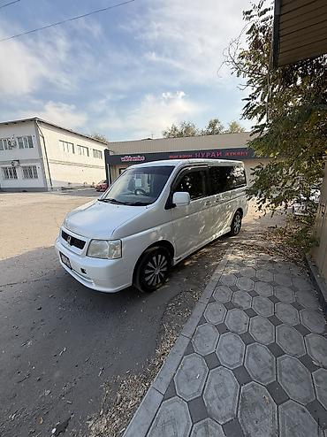 ступенька авто: Honda Stepwgn: 2003 г., 2 л, Автомат, Бензин, Универсал — 2
