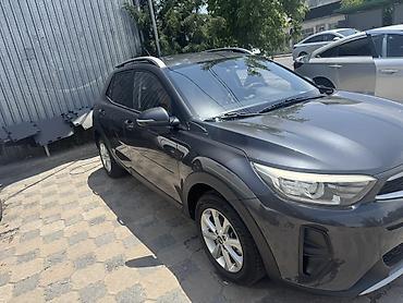 Kia Stonic: 2018 г., 1.4 л, Автомат, Бензин, Кроссовер at lalafo.kg Kia Stonic: 2018 г., 1.4 л, Автомат, Бензин, Кроссовер