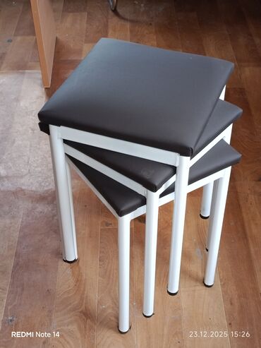 Табуретки: Табуретка, Новый, Железо, Не раскладной — 18